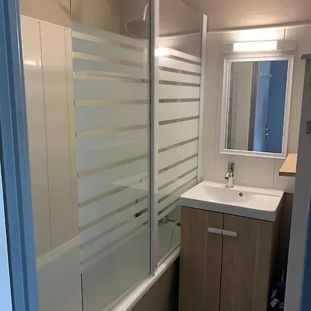 Petite De Avec Piscine Casa vacanze *