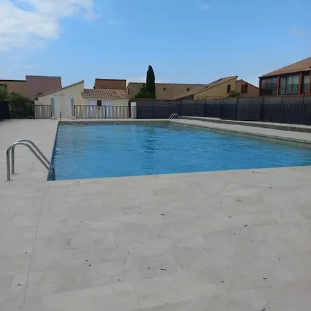 Petite De Avec Piscine * Gruissan